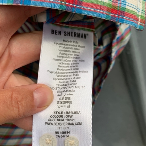 Ben Sherman short sleeve plaid check button down, size L - Picture 4 of 6